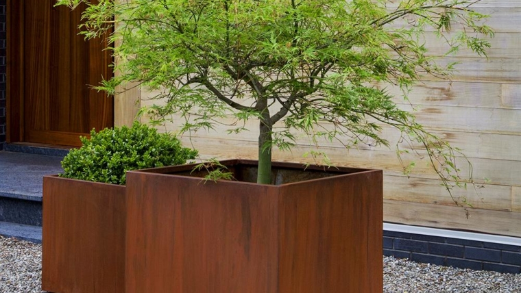 Corten Saksı